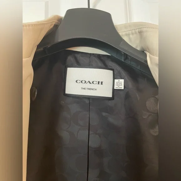 GORGEOUS Coach Short Trench, NWT, Porcelain, Size Medium - Picture 7 of 10